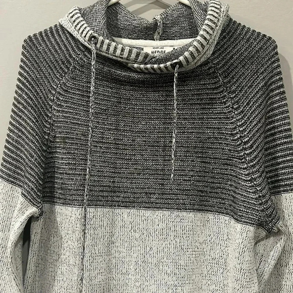 [L]Never Lose Hedge Two Tone  Gray Knit Pull Over Hoodie Sweater - Picture 4 of 7